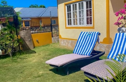 Buff Bay Villa | Windbreak Villa