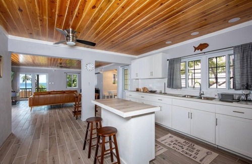 Governor's Harbour House | Winfield Manor 3 Bedroom Home
