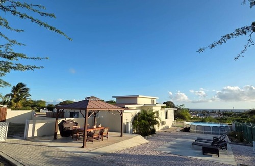 Savaneta Villa | Wonderful Villa on a Hill in Aruba