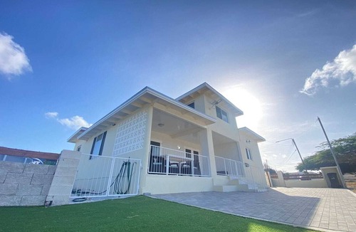 Savaneta Villa | Wonderful Villa on a Hill in Aruba