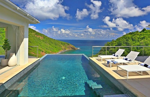 Mount Hardy Villa | Xhale - Luxury 4 Bedroom Villa In Cap Estate