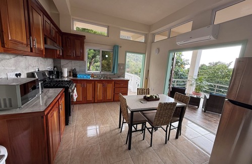 Soufriere Apartment | You 4 Ric Piton Suites