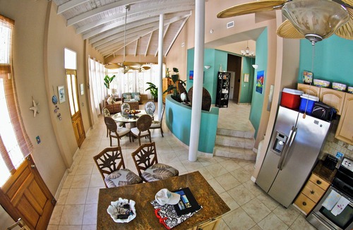 Leeward Settlement Villa | You Know you want to be Here!/Sleeps 6/Private Pool and Fun Tiki Bar!