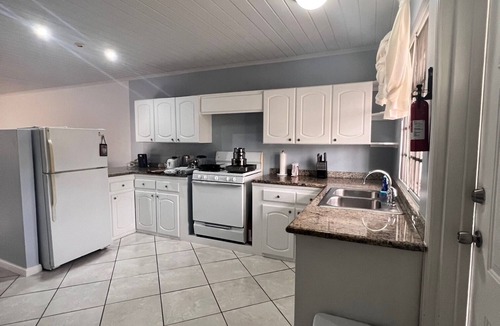 Rodney Bay Villa | You won’t need a car! 2BDRM Villa Walking in Rodney Bay!