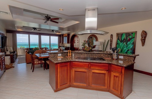 San Pedro Condo | Your Oceanfront Deluxe 3 Bed/3 Bath Condo Awaits at Belize's #1 Rated Resort