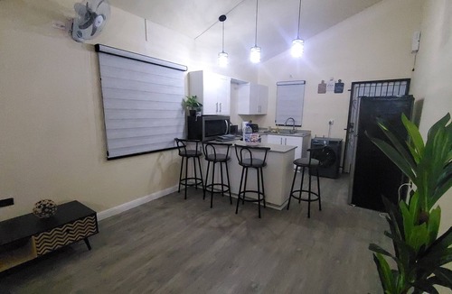 Portmore House | Zen at Phoenix 24hr security- Gated Community Luxury & comfort in a modern space