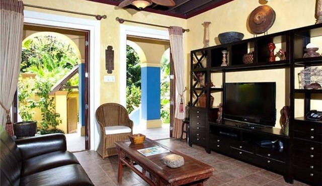 1 bedroom Seaside Cottage - Pool/Beach/Wifi/Restaurant/House keeping HCS