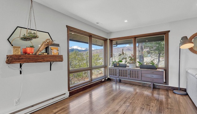 12 Acres IN THE CITY, near Garden of the Gods, Ute Valley and Air Force Academy in Colorado Springs