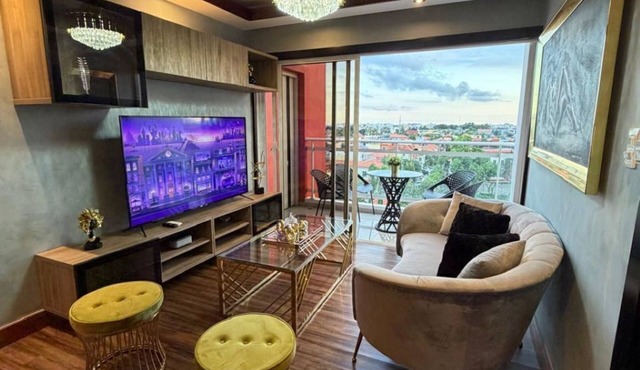 2-bedroom apartment in terrific Santo Domingo Este with AC
