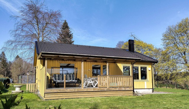 2 bedroom stunning home in Hällingsjö in Hällingsjö