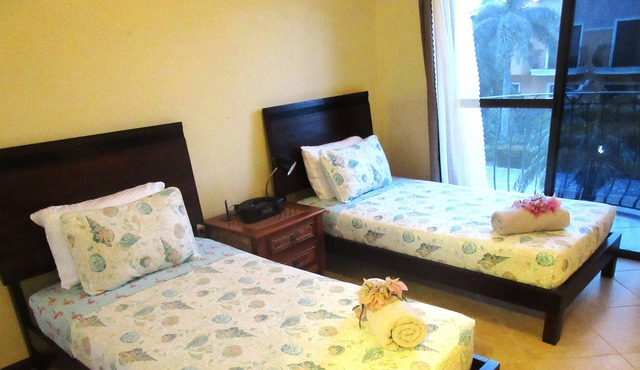 2 Bedroom Townhouse at Gold Coast, Close to the beaches of Aruba