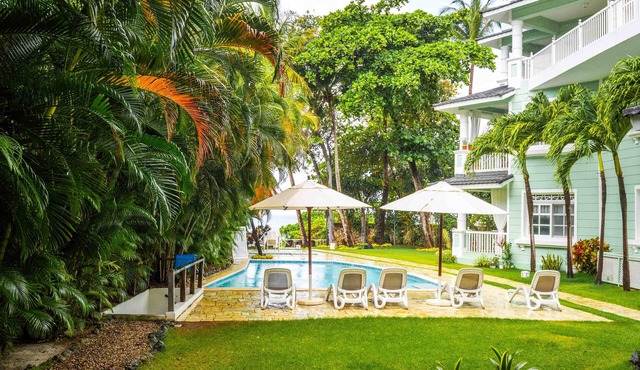 2 BR Beach Front Condo in Sosua with Stunning Views - Newly Renovated