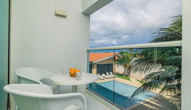 2BR Modern Condo|Gym|Pool|Beach Tennis|MinsBeach