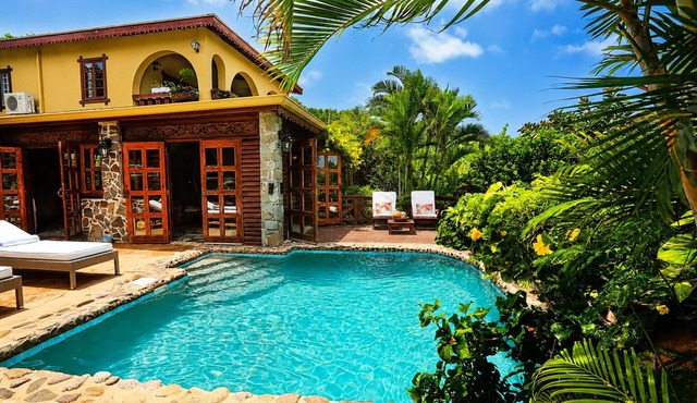 2BR Private Caribbean Villa with Pool and Ocean Views