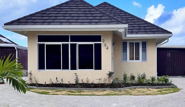 3-bedroom villa in awesome Richmond Estate with AC, WiFi