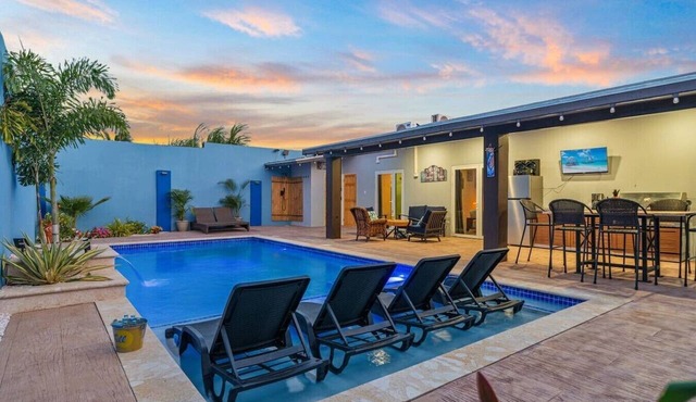 4BR Aruba Villa w/Private Pool Near Mangel Halto