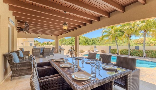 5 min to the Beach | Happy Aruba Villa by Bocobay