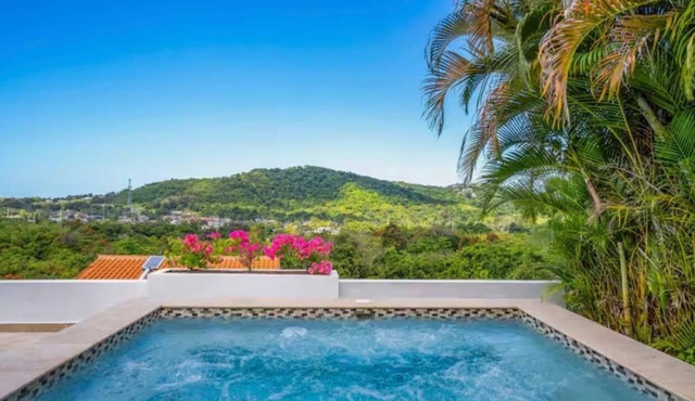6 Bedrooms 3.5 bathrooms sleeps up to 18 private backyard oasis w/custom Jacuzzi & grills. Welcome to Hacienda Saffra, your nature-kissed getaway inside the gated community of Hacienda Carabali Gates. Designed for families and groups.