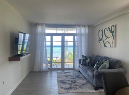 A Cozy Condo at Sea Castles