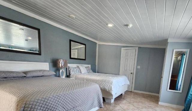 Andros Waterside Retreat Standard Double Suite 2 full beds