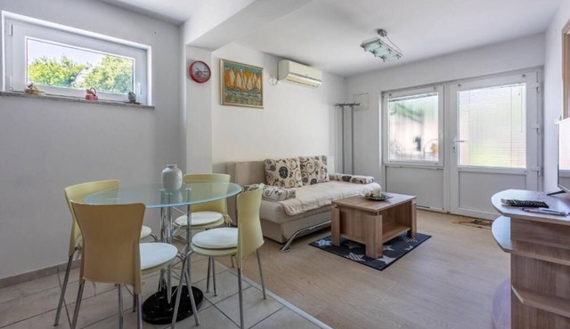 Apartment Jurja (85701-A1) - Novi Vinodolski (Crikvenica) in Novi Vinodolski (Crikvenica)