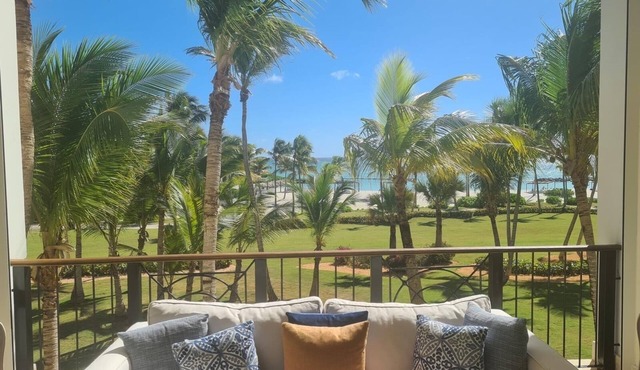 AQM Beachfront Oasis: 3BDR @ Api Beach, Cap Cana!
