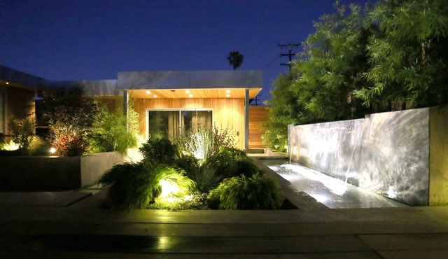 Architectural Modernist Spa in Santa Monica