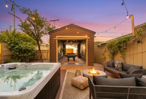 Balboa 6BR Mansion with Hot Tub and Game Room in San Diego