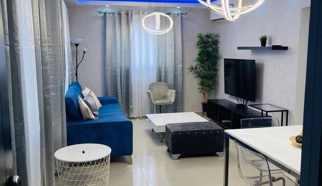 BEAUTIFUL FAMILIAR APARTMENT WITH POOL