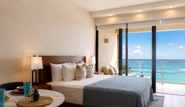 Bessa Ocean View Studio | Beach Access ➠ U77