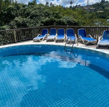 Blue Bamboo cottage Marigot Bay.