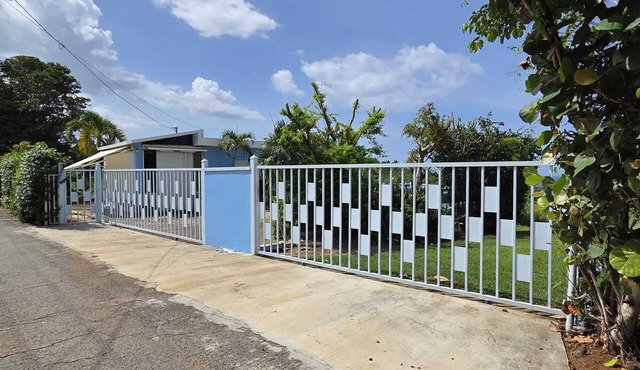 Bluecove Hideaway Relaxing Retreat - Guarida Azul 3BR Private Pool + Ocean View