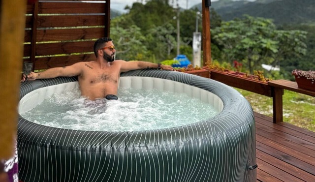 Botanical Hot tub- cabin with AC in Mountains of Orocovis