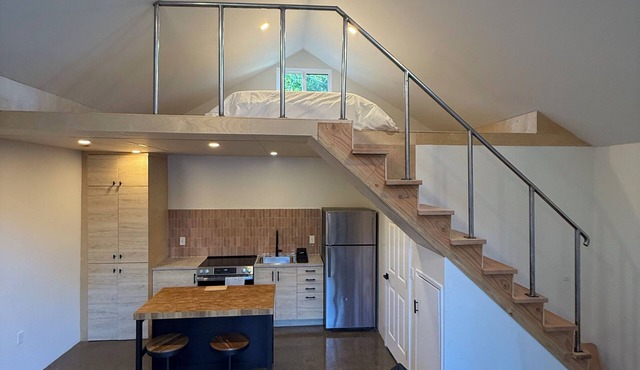 Brand New Moderne house with Private Garden Prime LA Location in Los Angeles