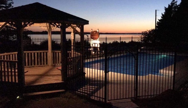 By The Bay Cottages in Stanhope! - Three Bedroom Heritage Cottage #1 in Stanhope
