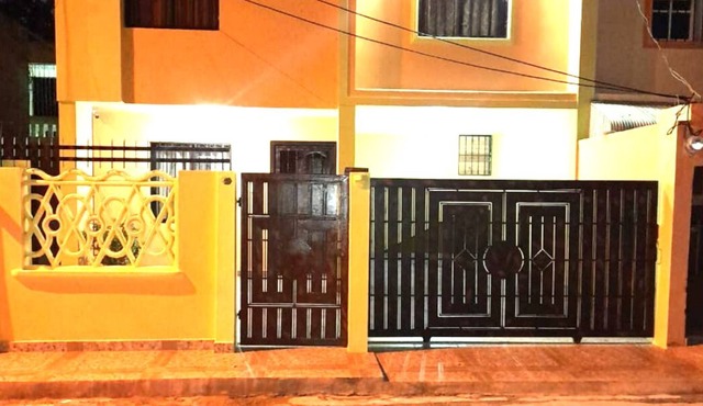 Casa Placentera y Segura en Santo Domingo Este