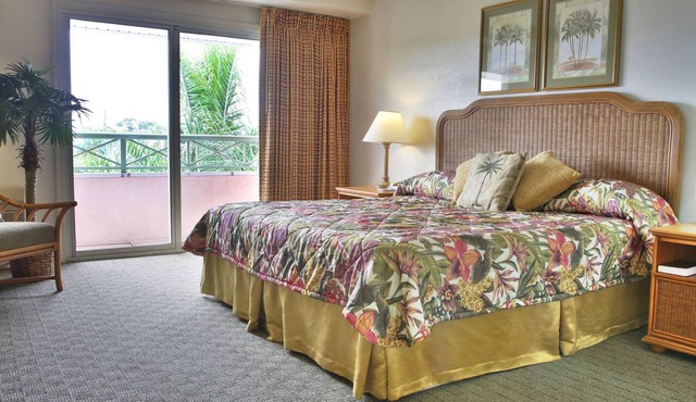 Castaways Resort and Suites