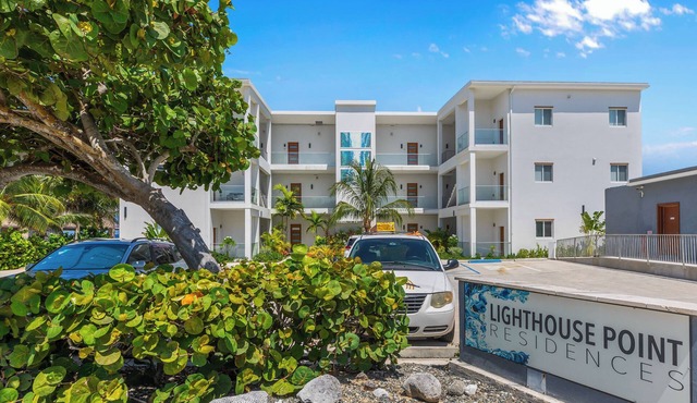 Cayman Luxury Rentals at Lighthouse Point Residences