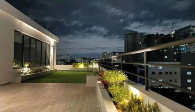 Charming 2 bedroom apartment with social area and Jacuzzi.