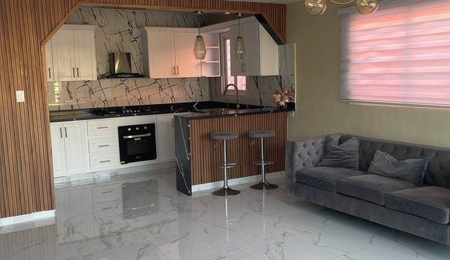 Charming apartment in phenomenal Santo Domingo with AC, WiFi, Pool