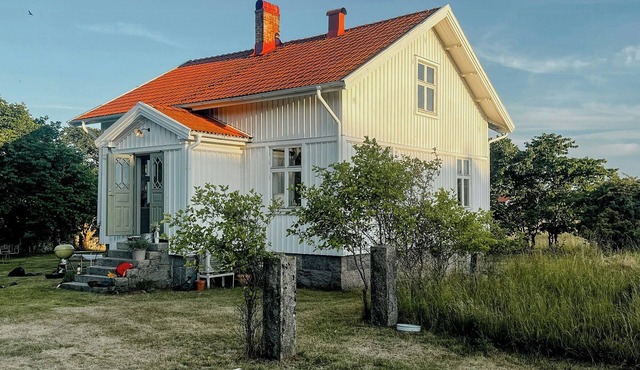 Charming archipelago holiday home on Kalvö in Havstenssund