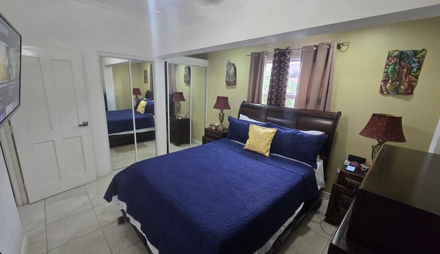 Charming Serene 2-bedroom apartment @The Bromptons New Kingston w/pool & gym
