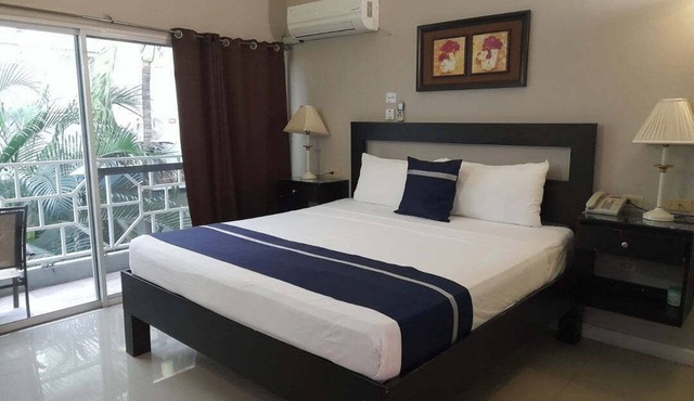 Christar Villas Hotel