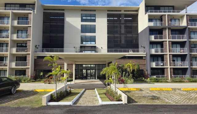 City View Condo, with pool