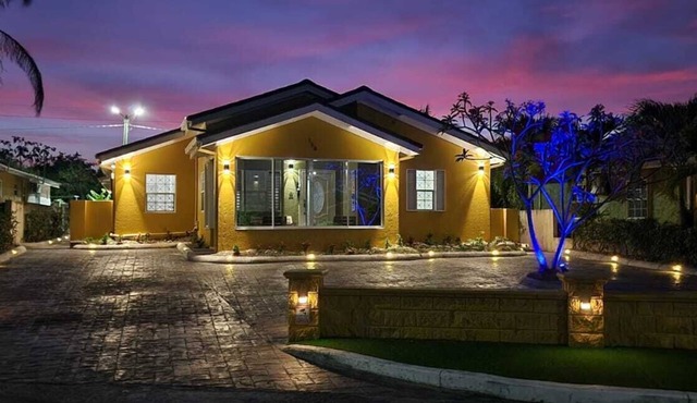 Coastal Pleasures 5-Bedroom