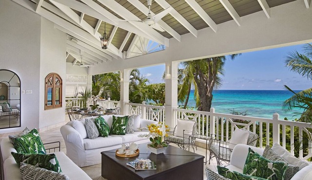 Comfortable Beachfront Home - La Paloma (3 bed)
