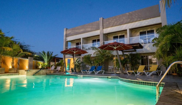 Costa Esmeralda Village