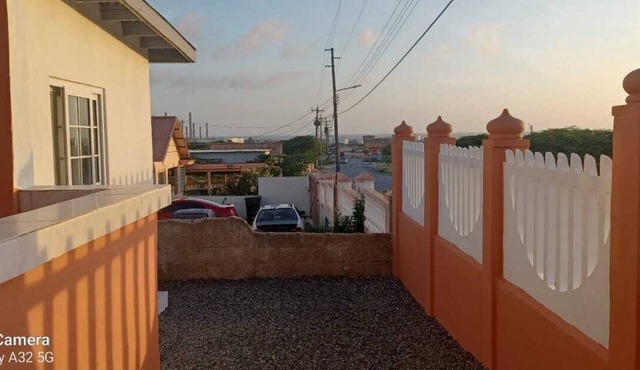 Cozy 1 Bedroom Apartment in San Nicolas, Aruba - Ideal for a Relaxing Getaway!
