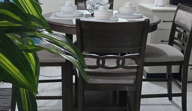 Cozy 1-bedroom bungalow in pleasant Greater Portmore with AC