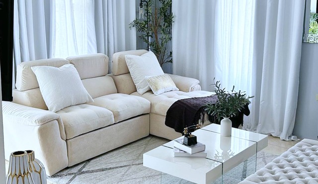 Cozy 2-Bedroom Tropical Retreat in Montego Bay. Free Parking, AC, WiFi, King Bed